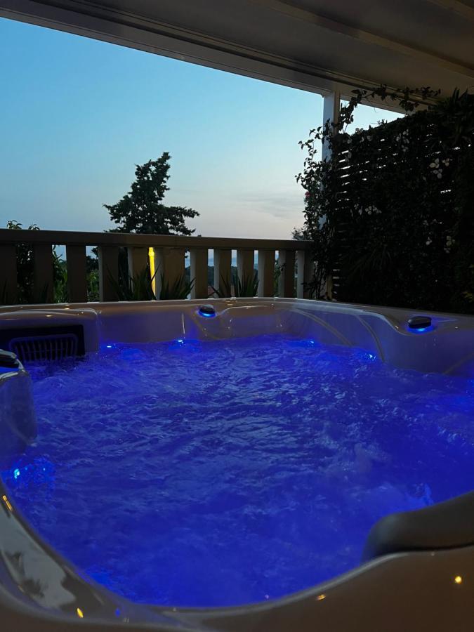 Casa Benita Bed & Breakfast Đảo Hvar Ngoại thất bức ảnh